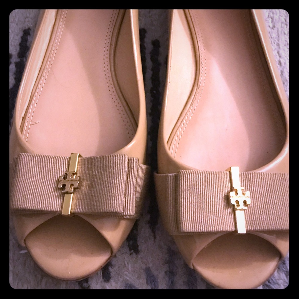 Tory Burch peep toe tan flats